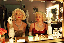 Marquee theatre lighting in theater dressing room
